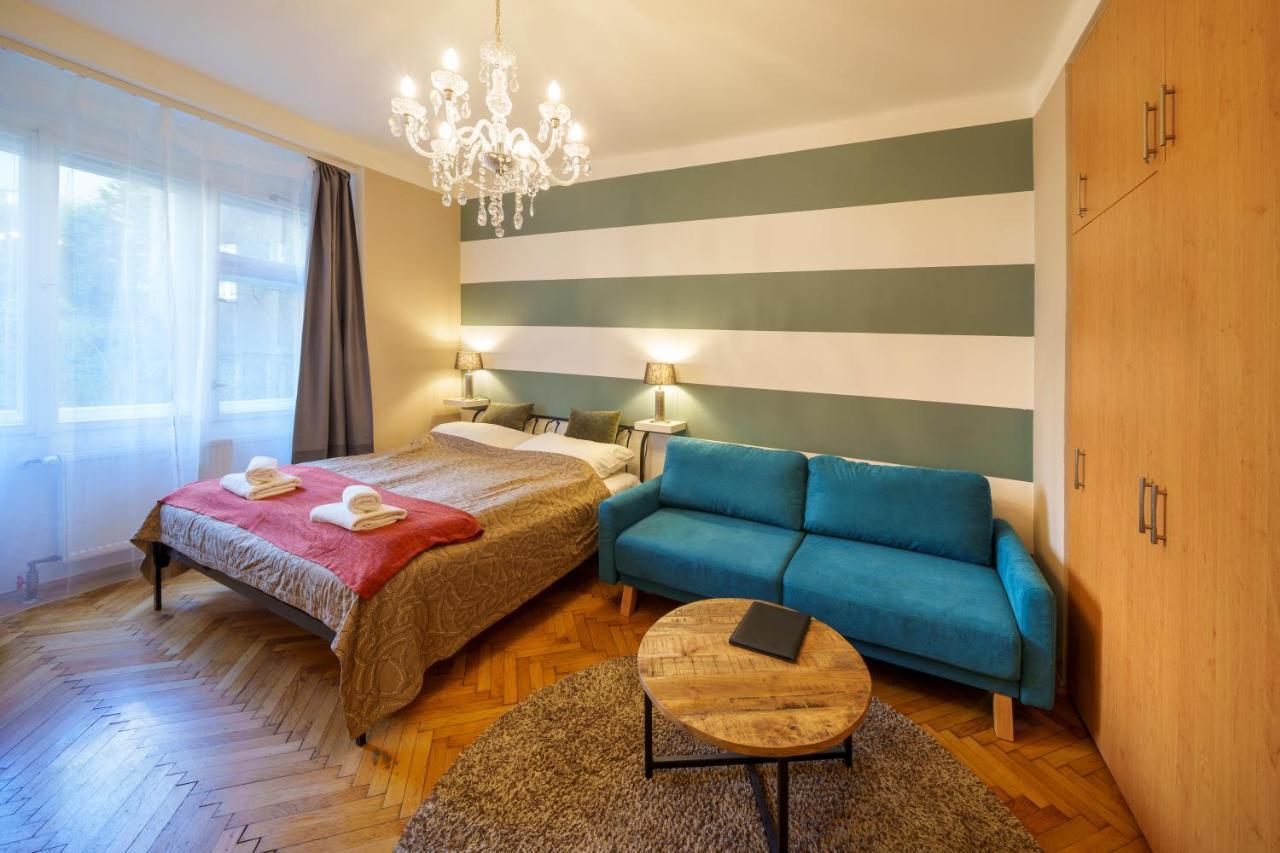 Apartmán Dlouha With Balcony